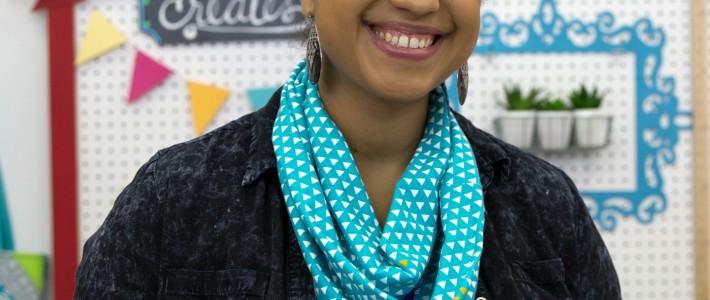 New Tutorial: Make a Simple Knit Infinity Scarf!